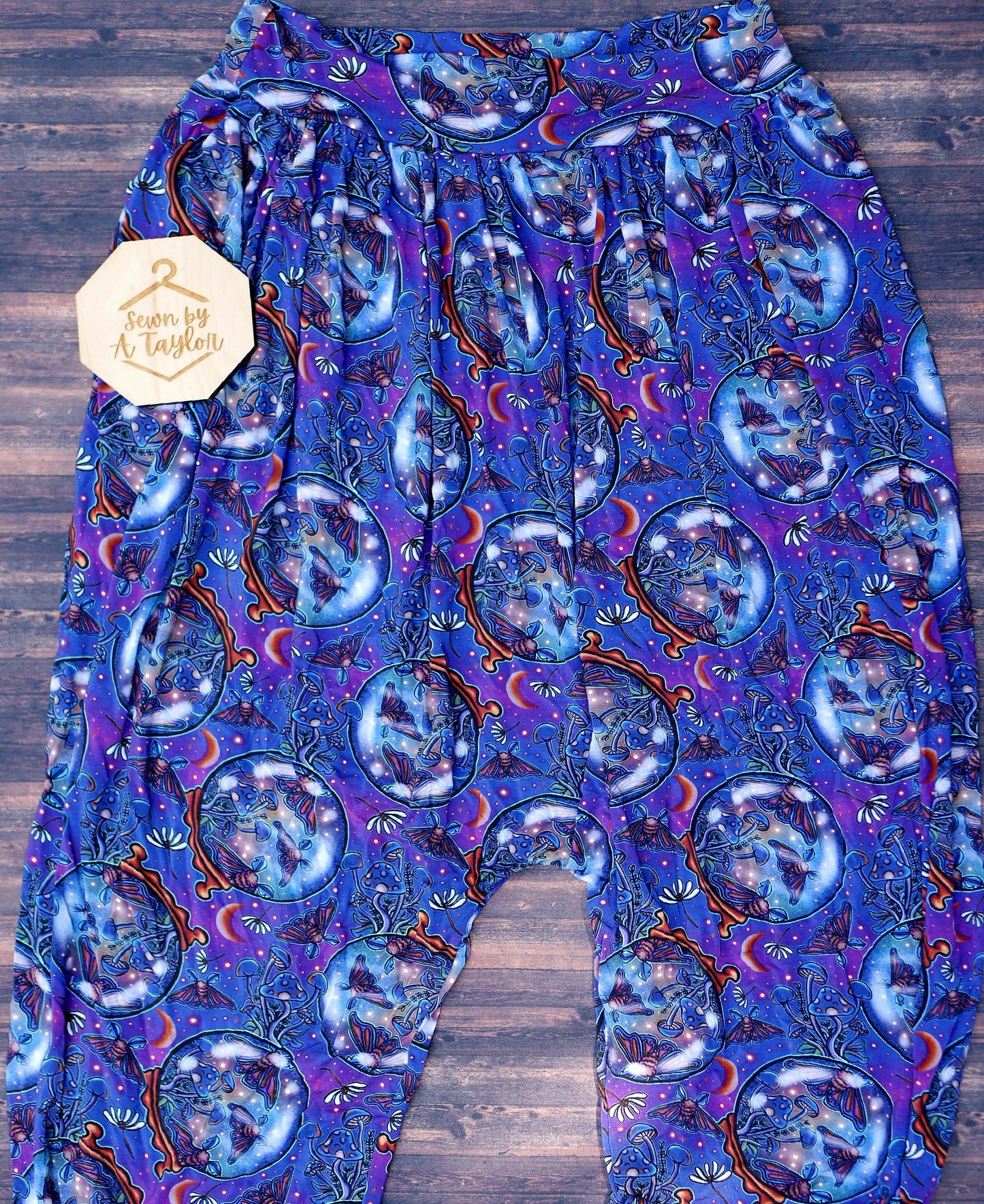 Adult Modal Crystal Ball Harem Pants w/ pockets, Size XL