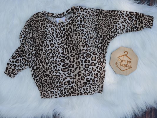 Oversized Brown Cheetah Sweater, Lightweight rib knit