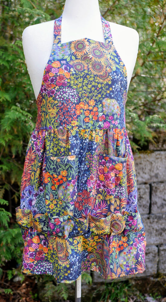 PREORDER Traditional Apron